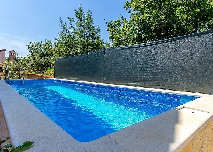 Casa Prázdninový dům Ližnjan